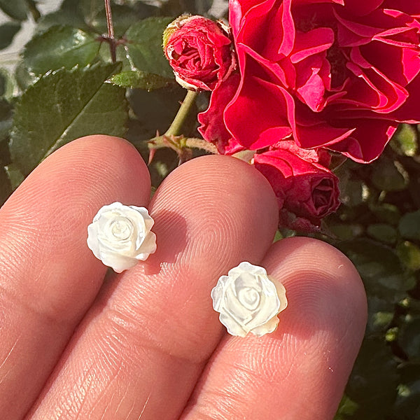 Rose Stud Earrings – Yumi Jewelry Plants