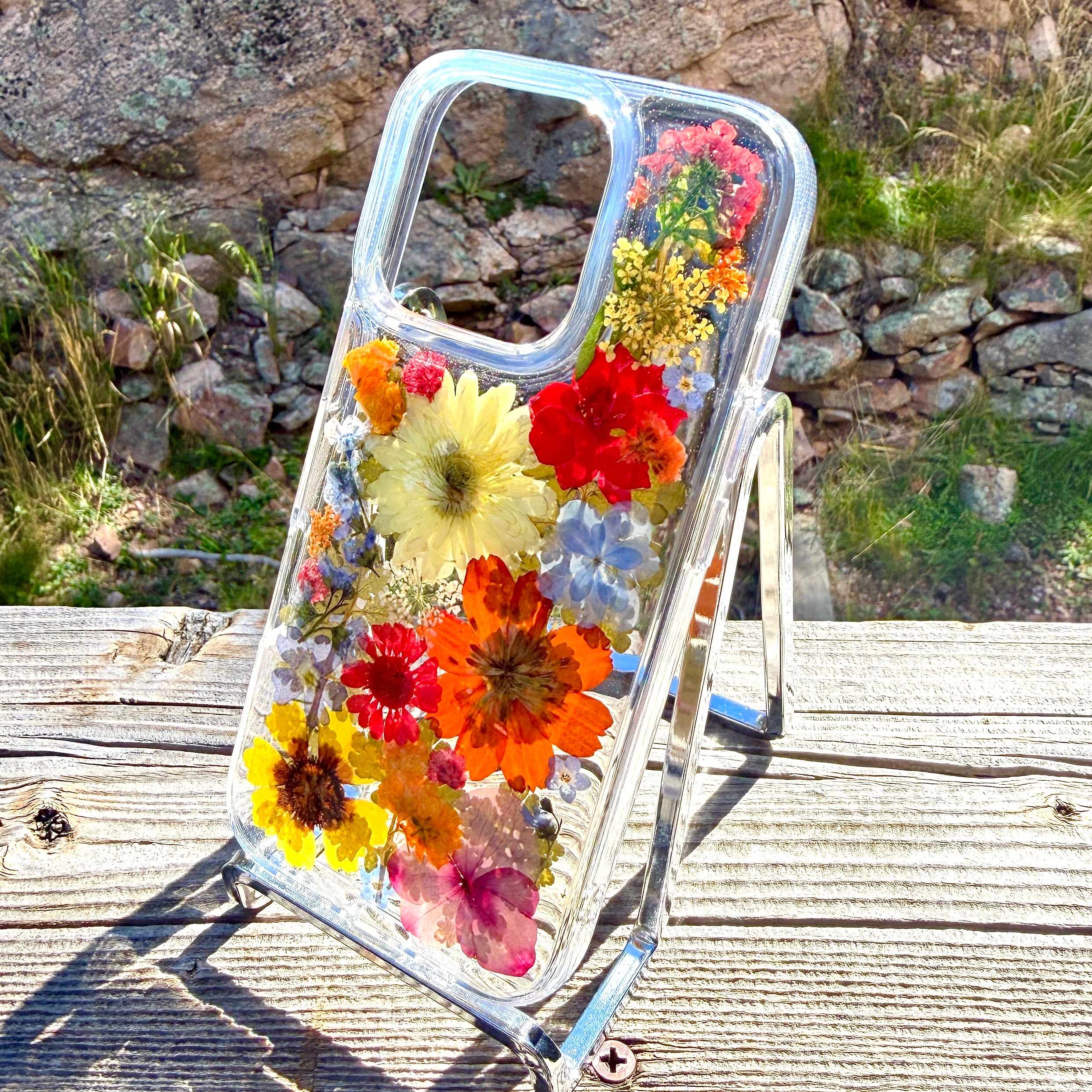 iPhone 16 Pro Flower Phone Case - BG 474