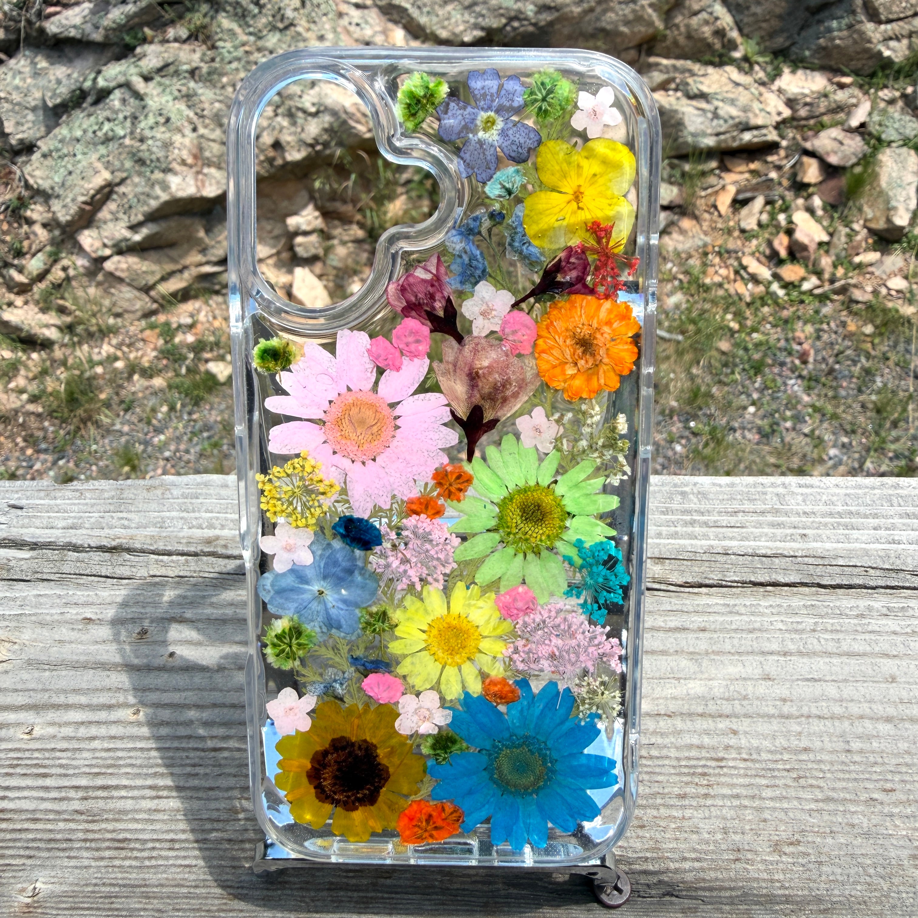 iPhone 17 Flower Phone Case - BG 466