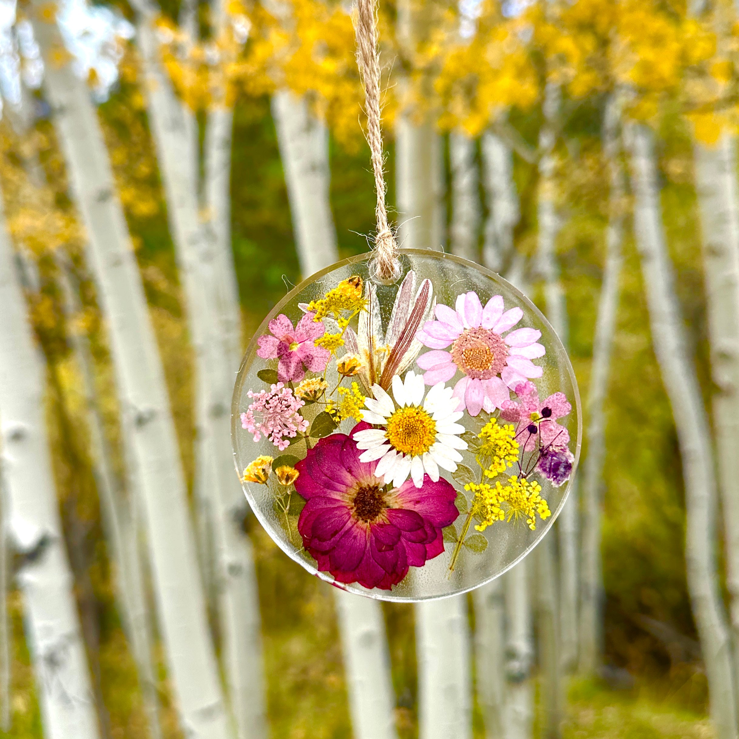 Botanical Garden Ornament - BG 306