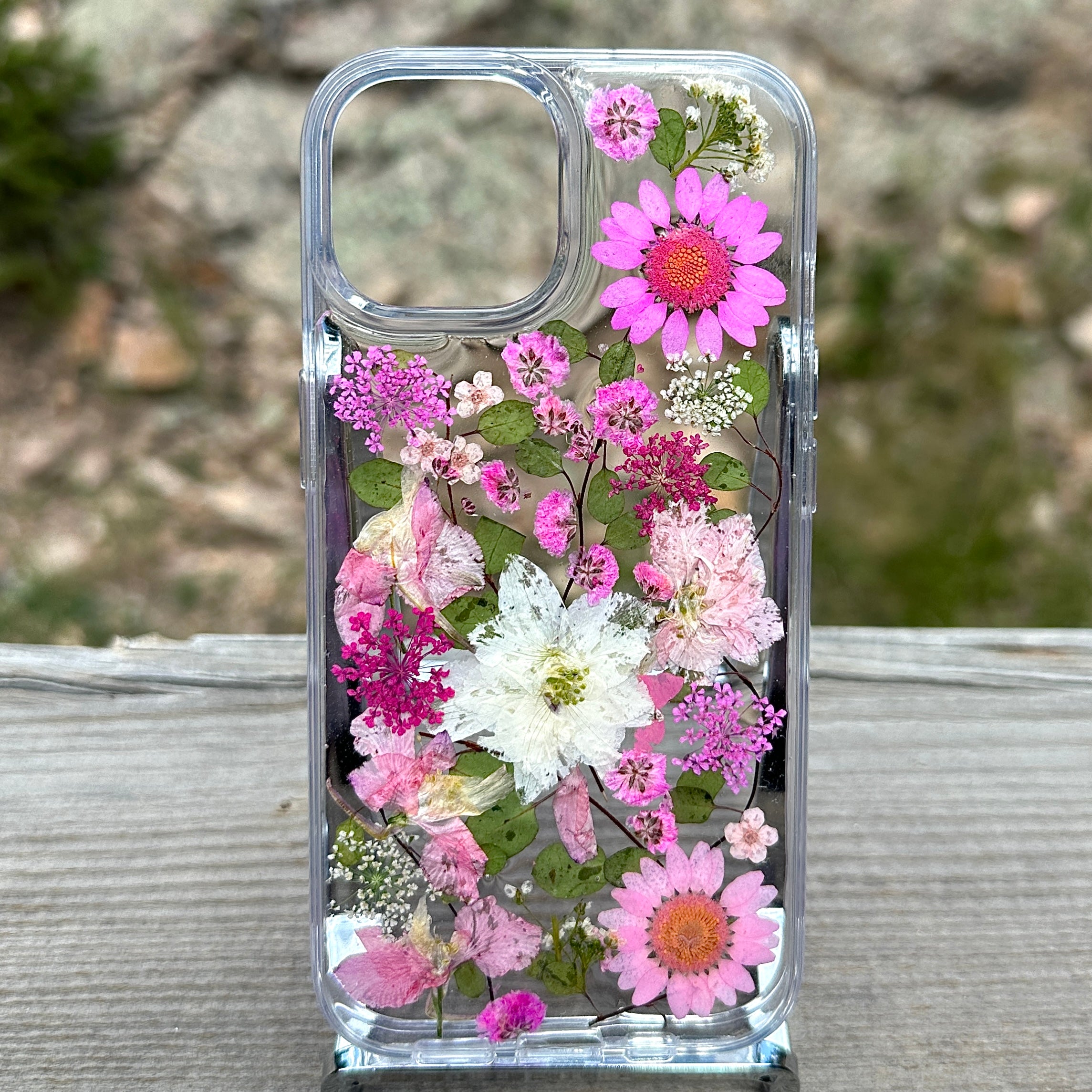 iPhone 15 Flower Phone Case - BG 462