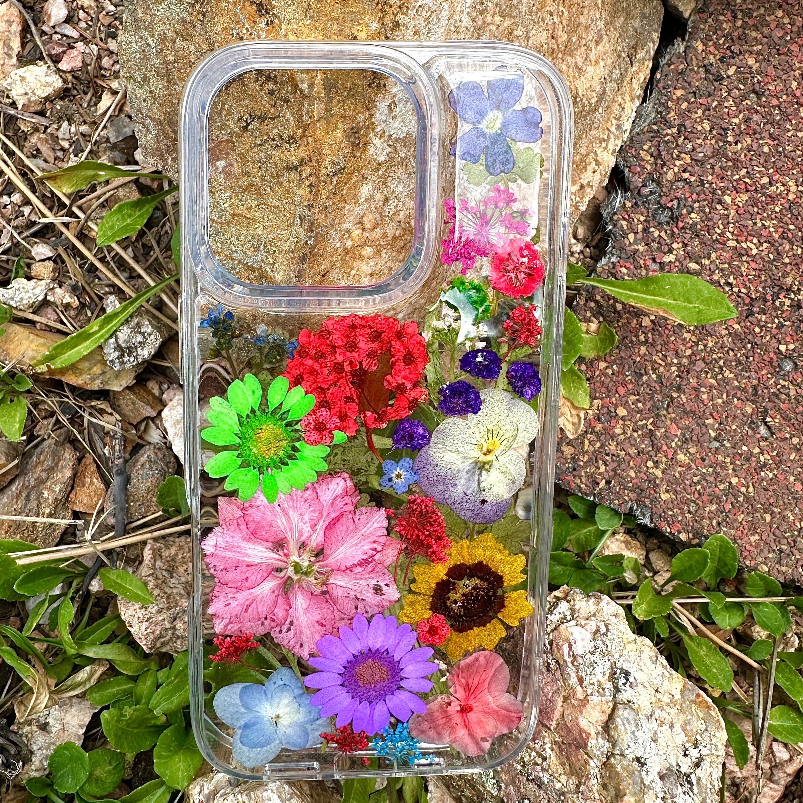 iPhone 16 Pro Flower Phone Case - BG 463