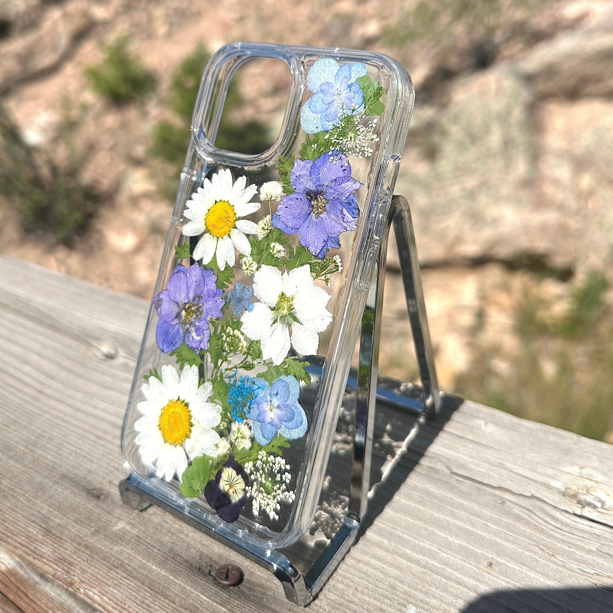 iPhone 15 Flower Phone Case - BG 451