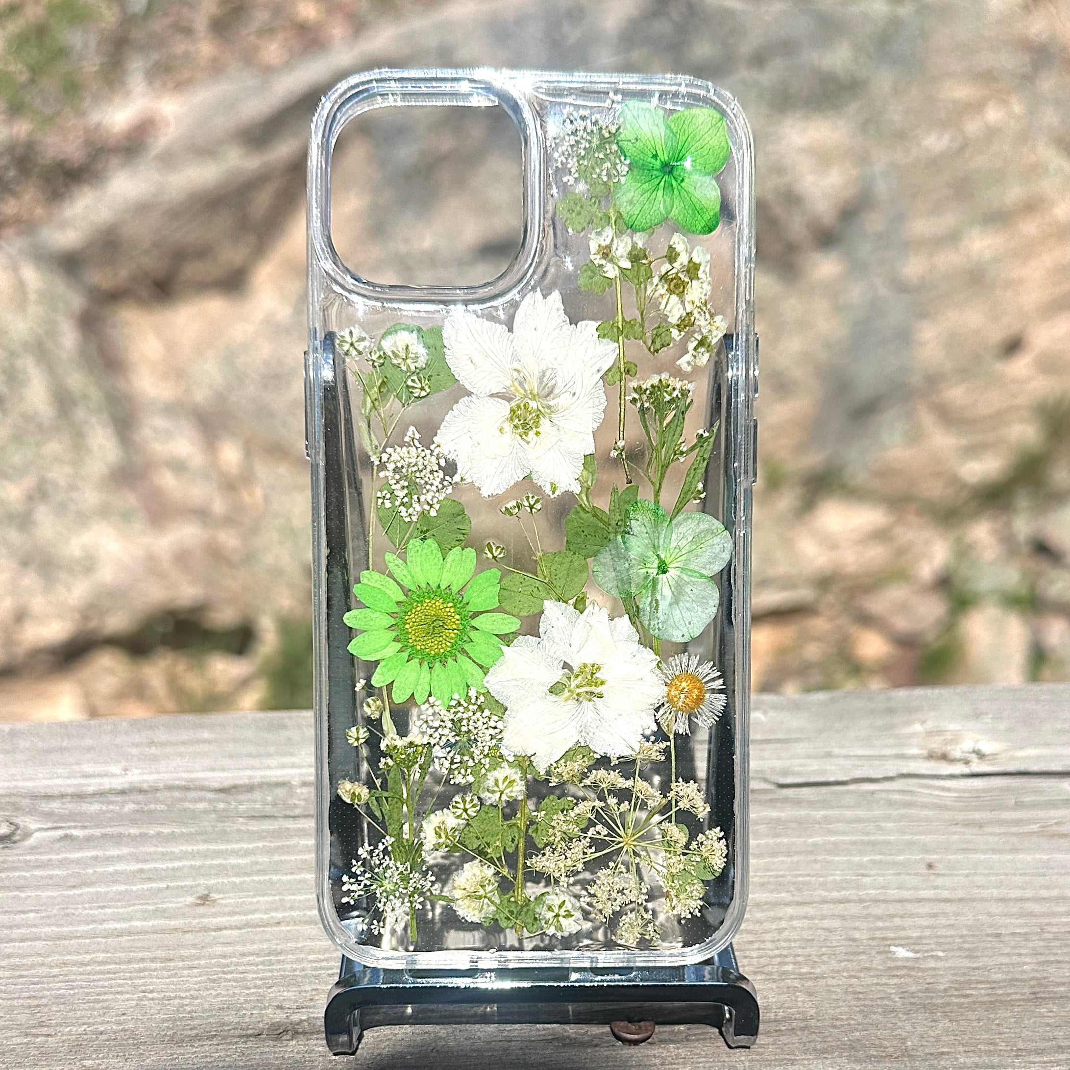 iPhone 14 Flower Phone Case - BG 452