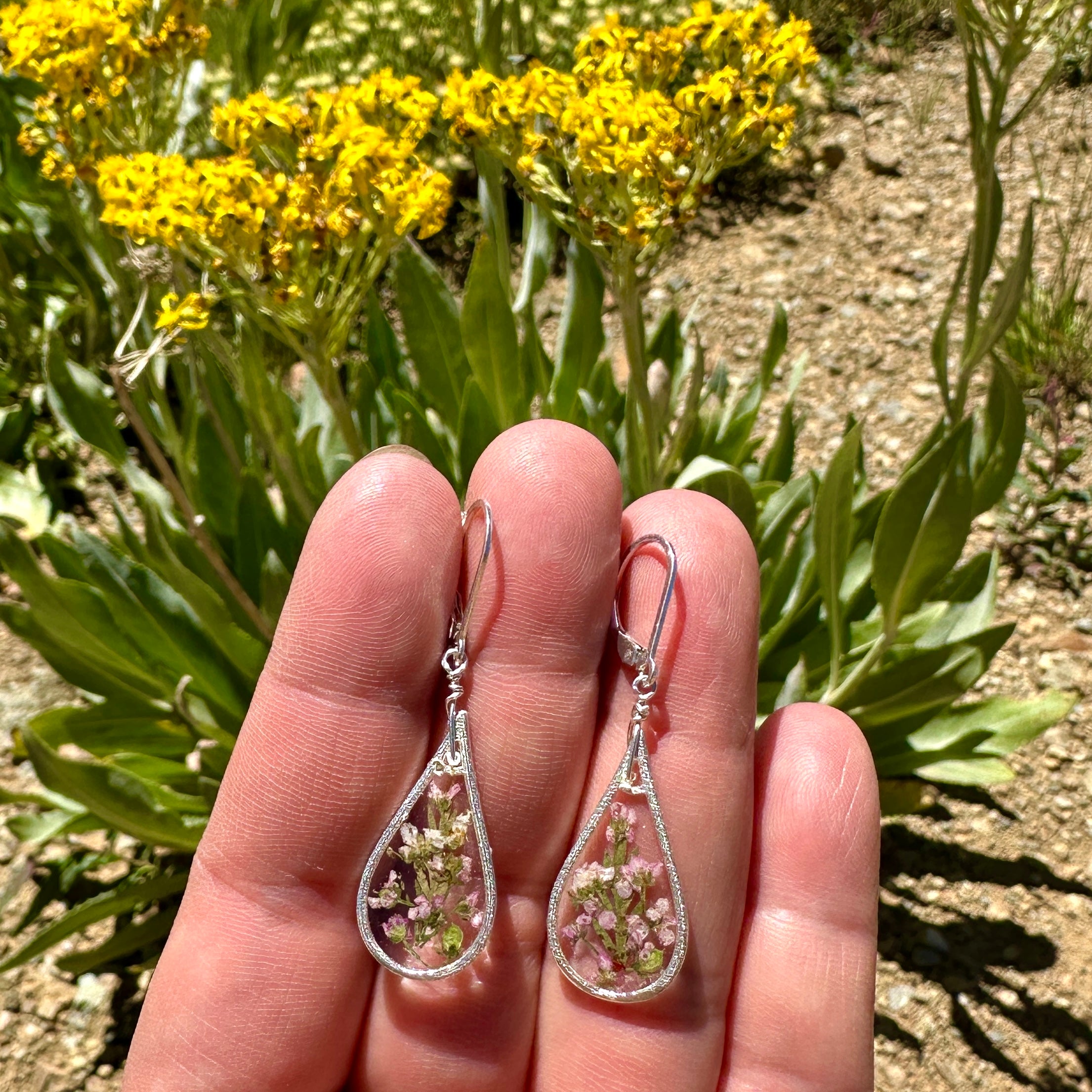 Botanical Flower Earrings - BG 188