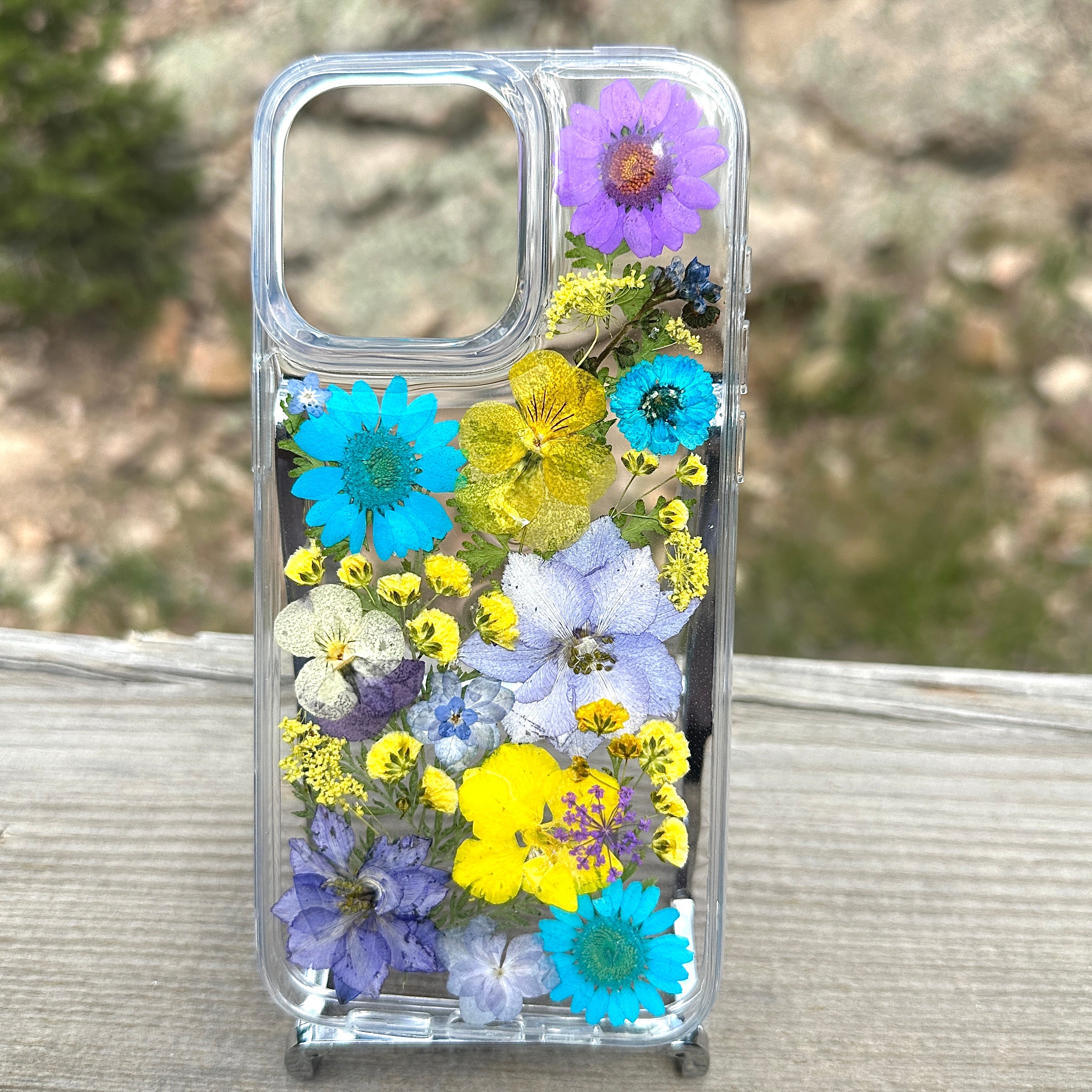 iPhone 15 Pro Max Flower Phone Case - BG 464