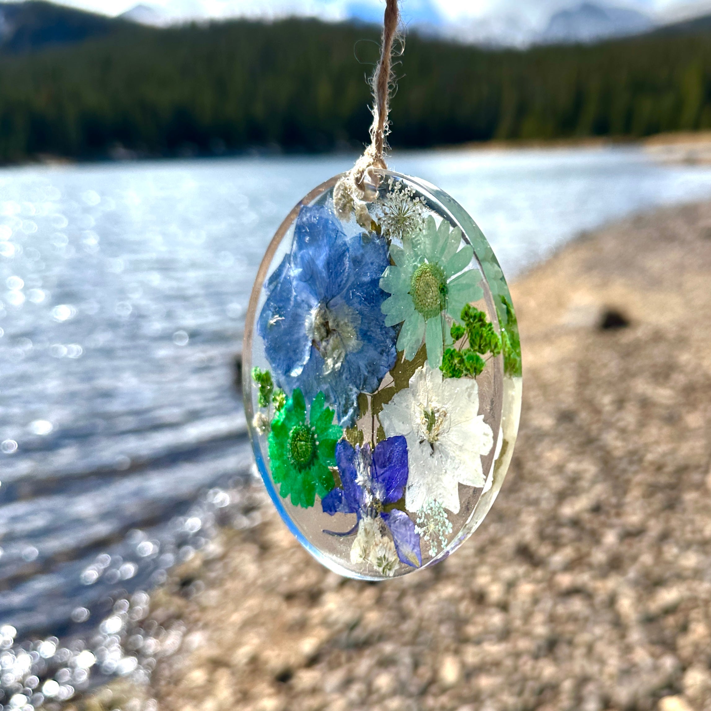 Botanical Garden Ornament - BG 312