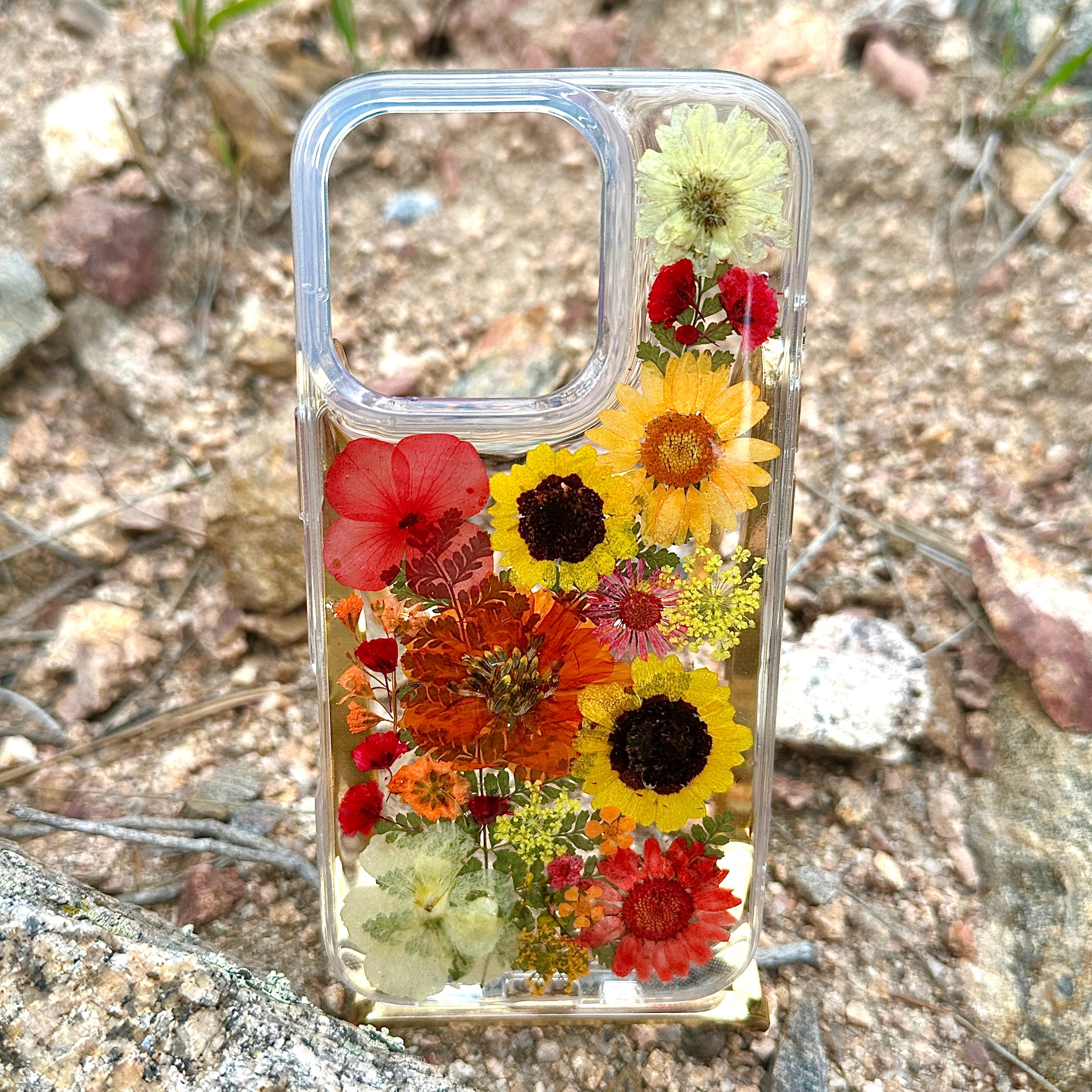 iPhone 16 Pro Flower Phone Case - BG 415