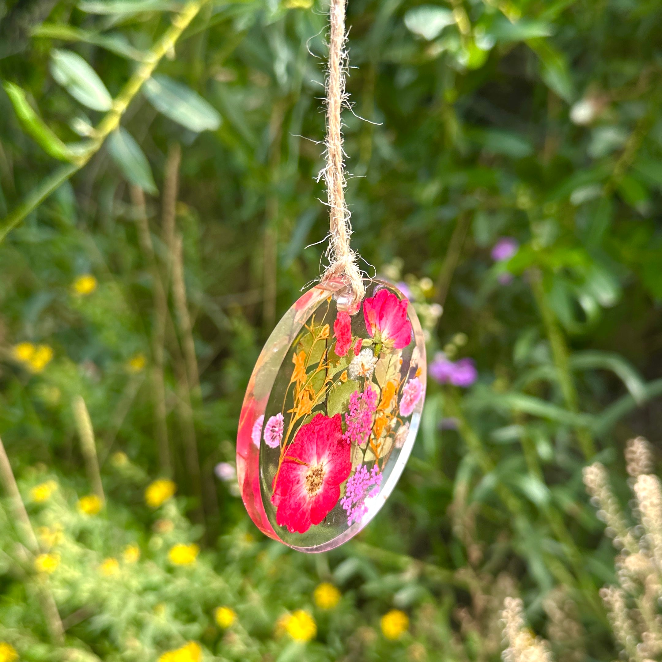 Botanical Garden Flower Ornament - BG 278