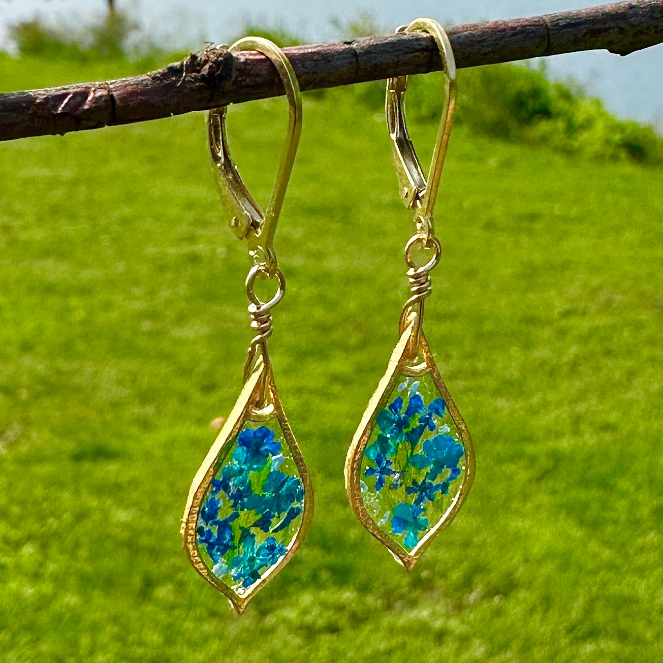 Blue Botanical Garden Earrings - BG 262