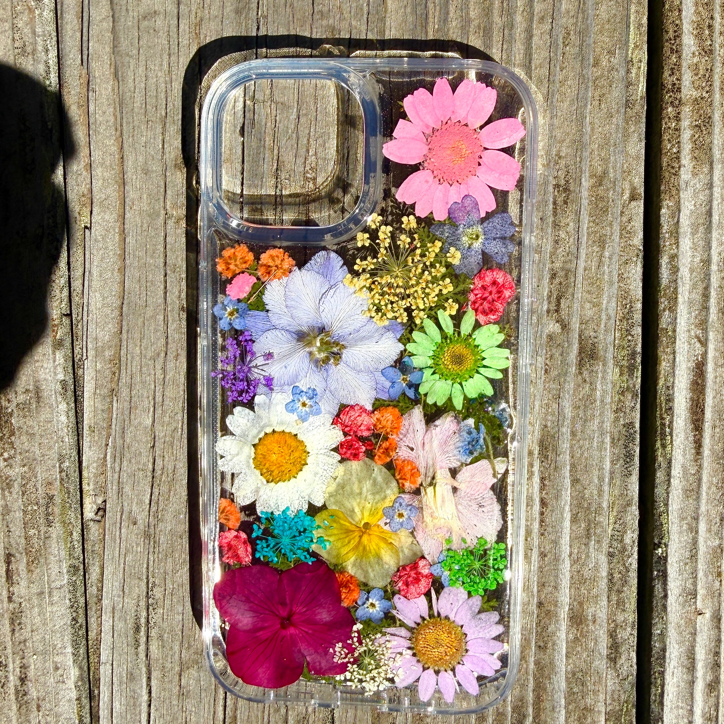 iPhone 15 Flower Phone Case - BG 477
