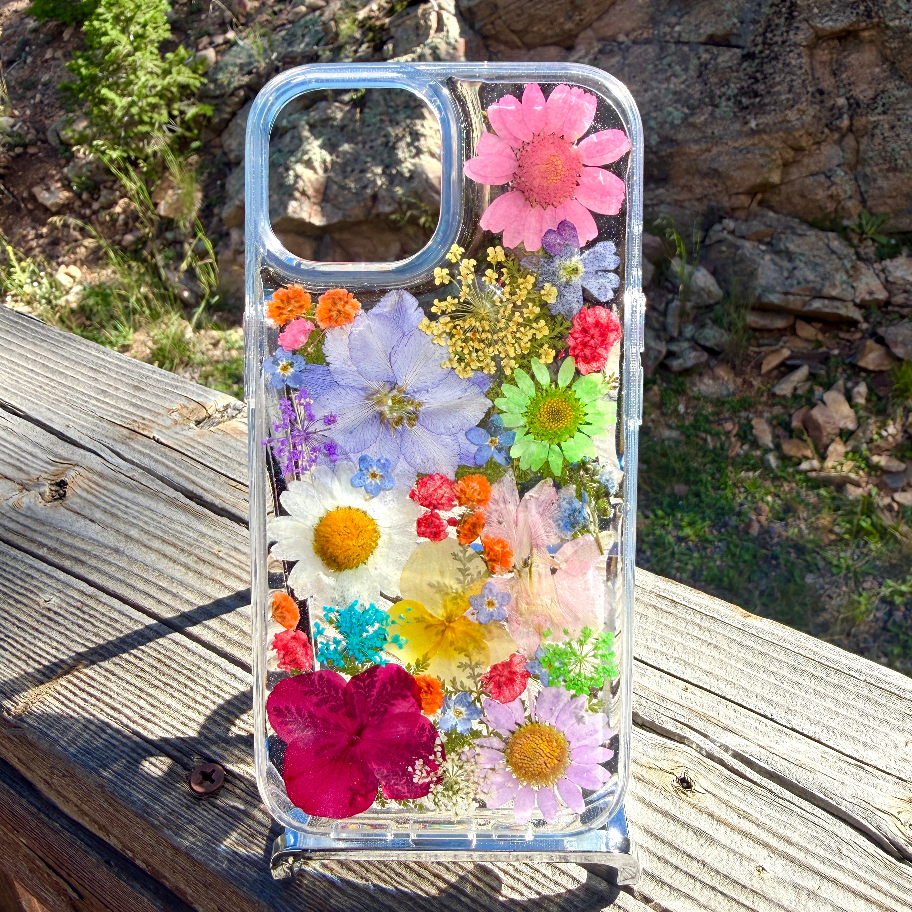 iPhone 15 Flower Phone Case - BG 477