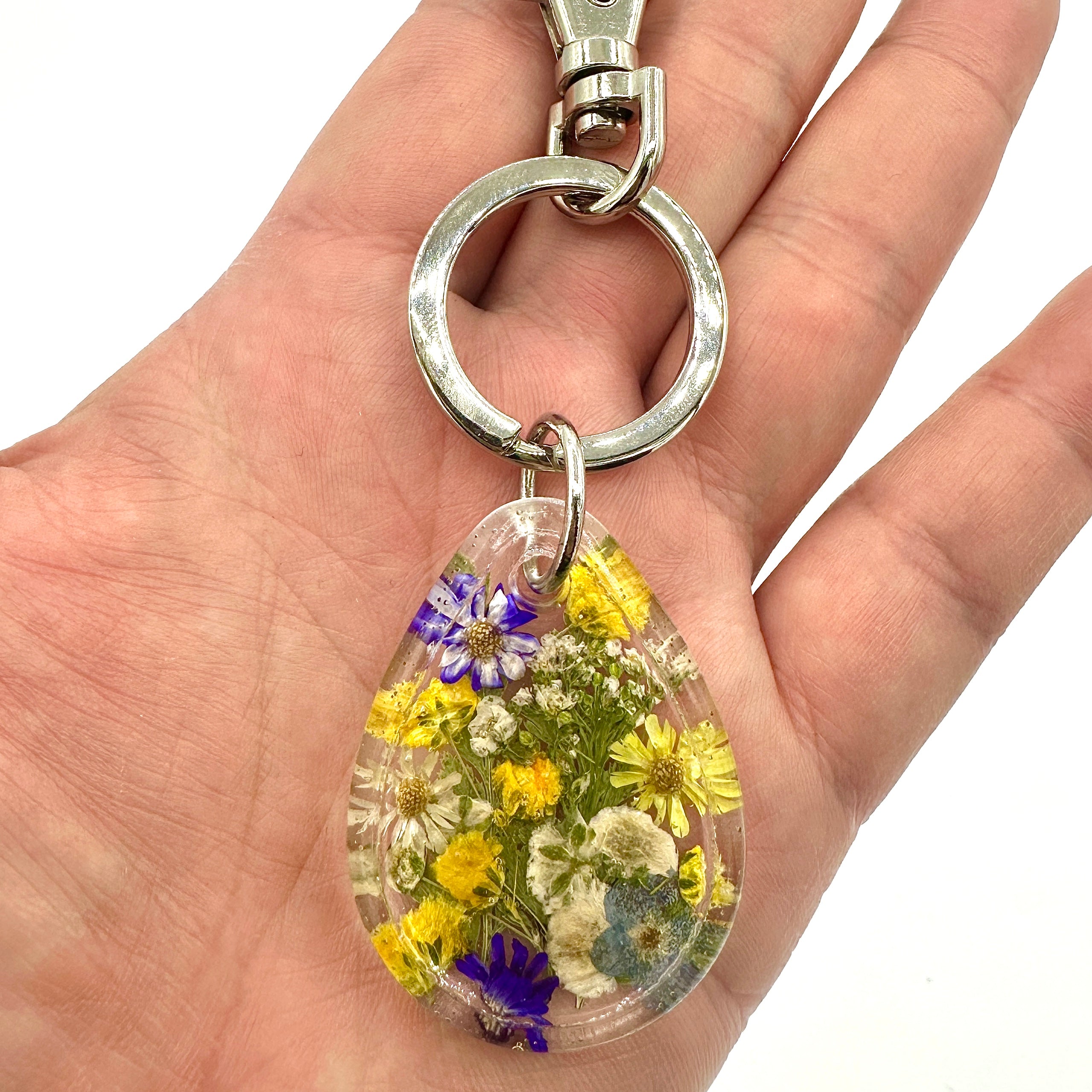 Pressed Flower Key Chain - BG 379