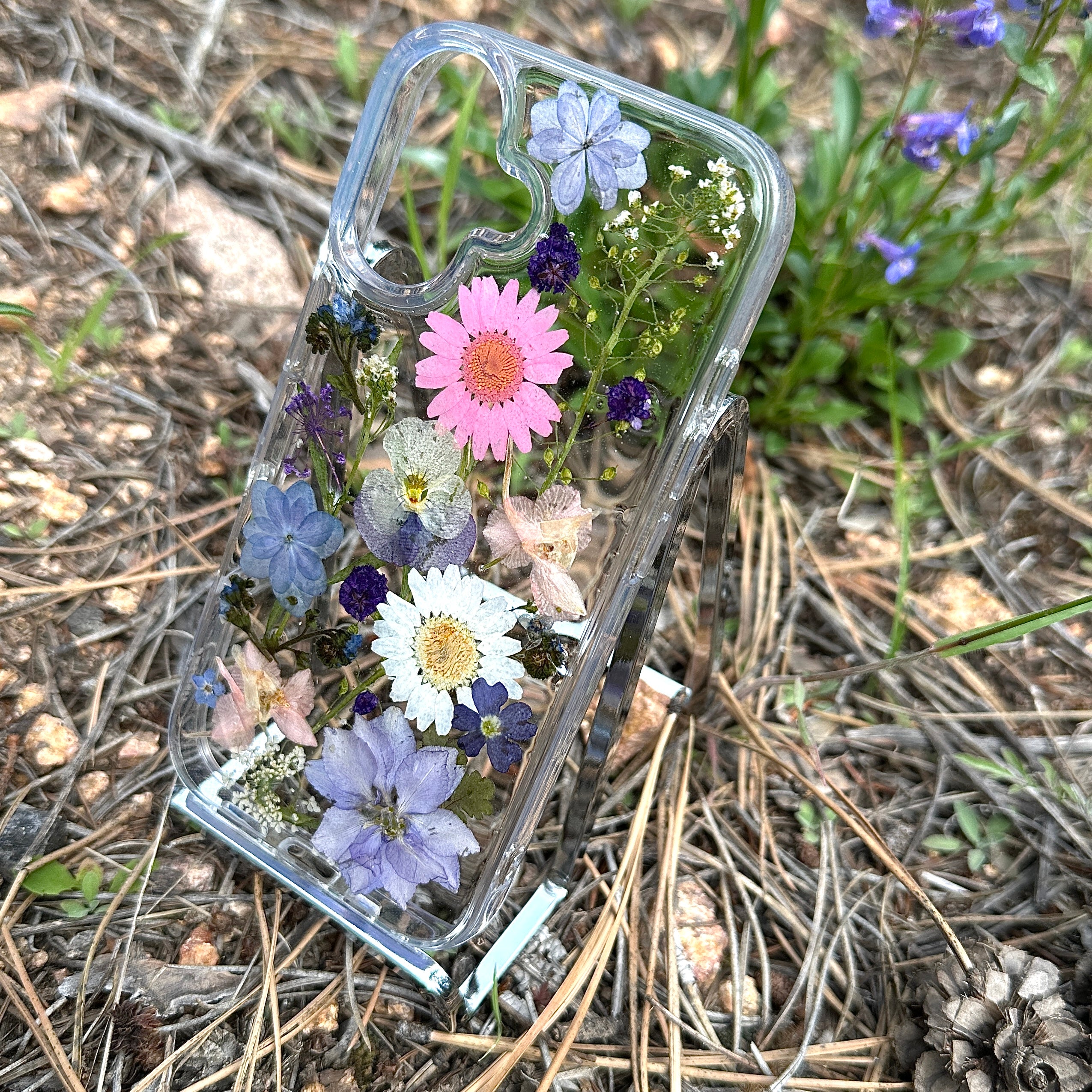 iPhone 16 Flower Phone Case - BG 434