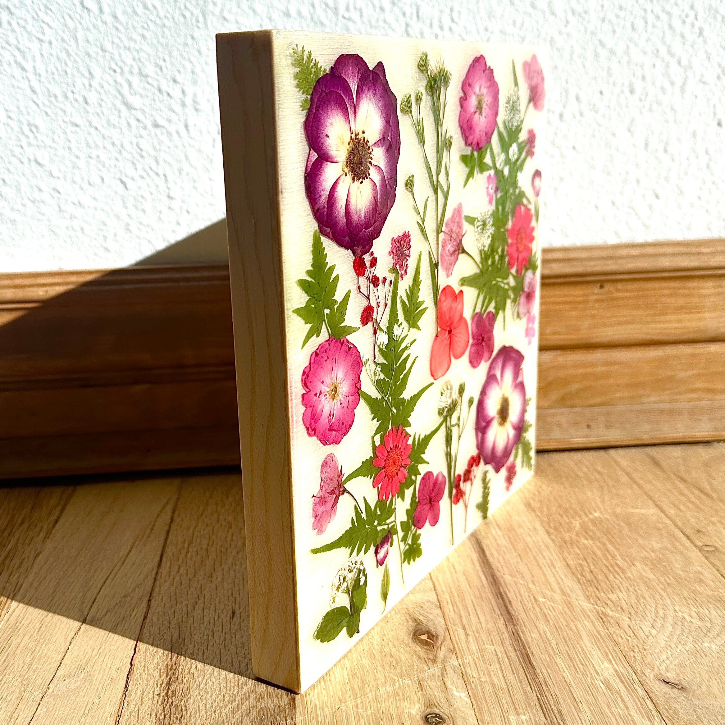 A Garden of Red Flowers Art - BG 218