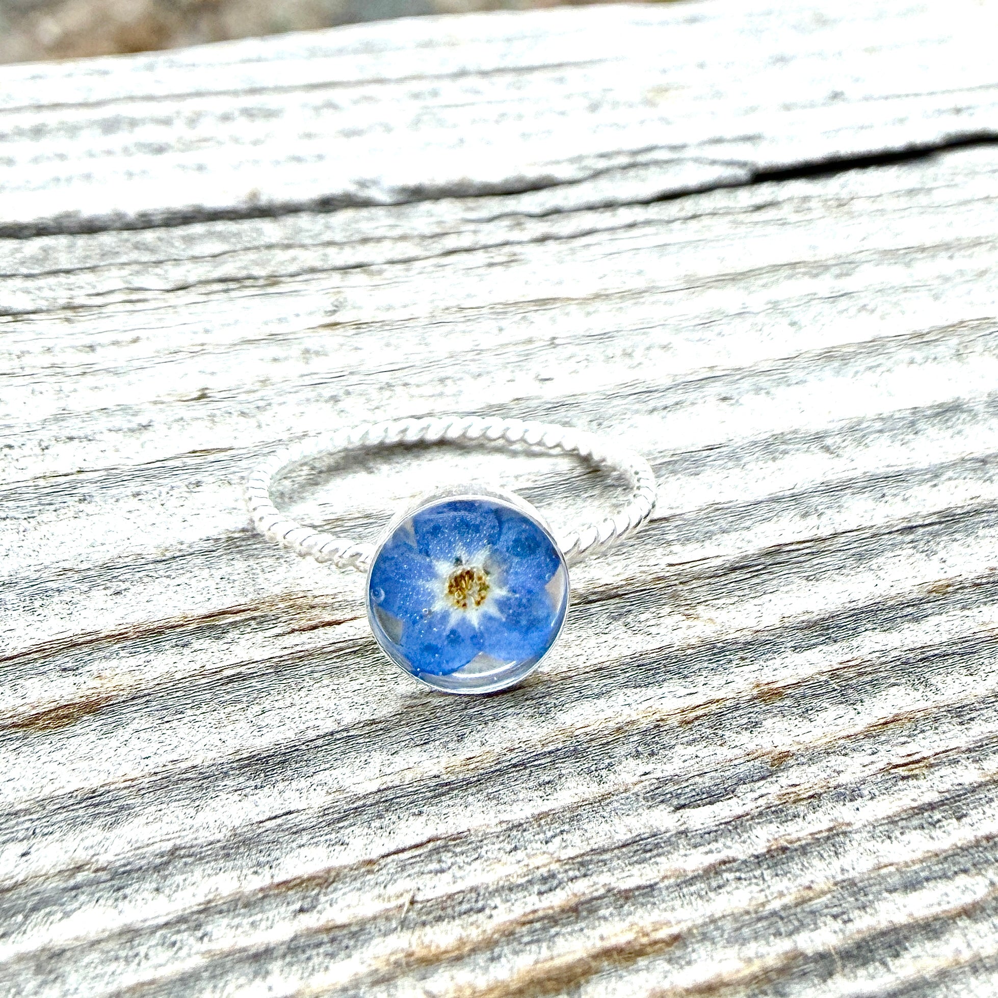 Forget Me Not Ring - Size 7 - BG 469