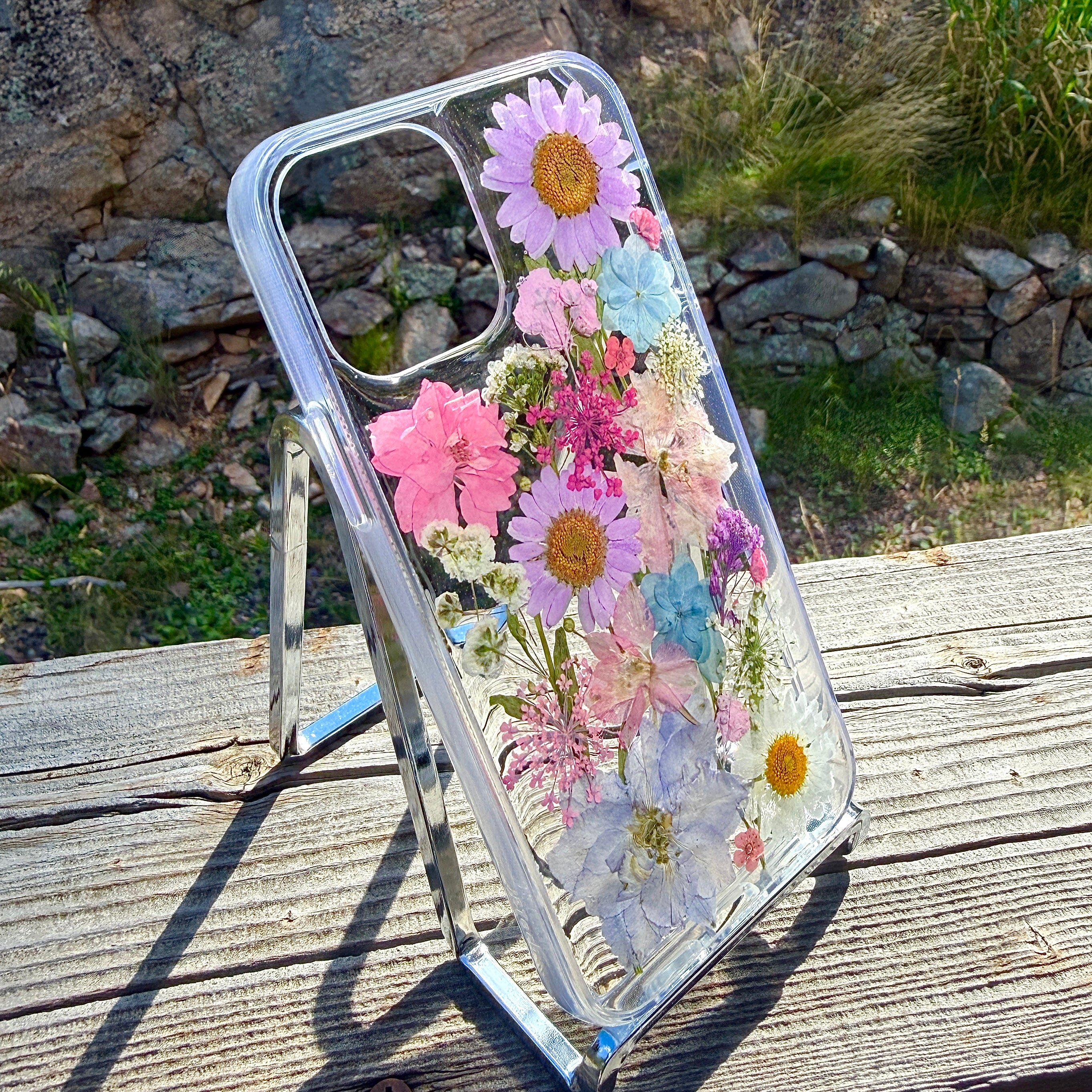 iPhone 12/12 Pro Flower Phone Case - BG 472