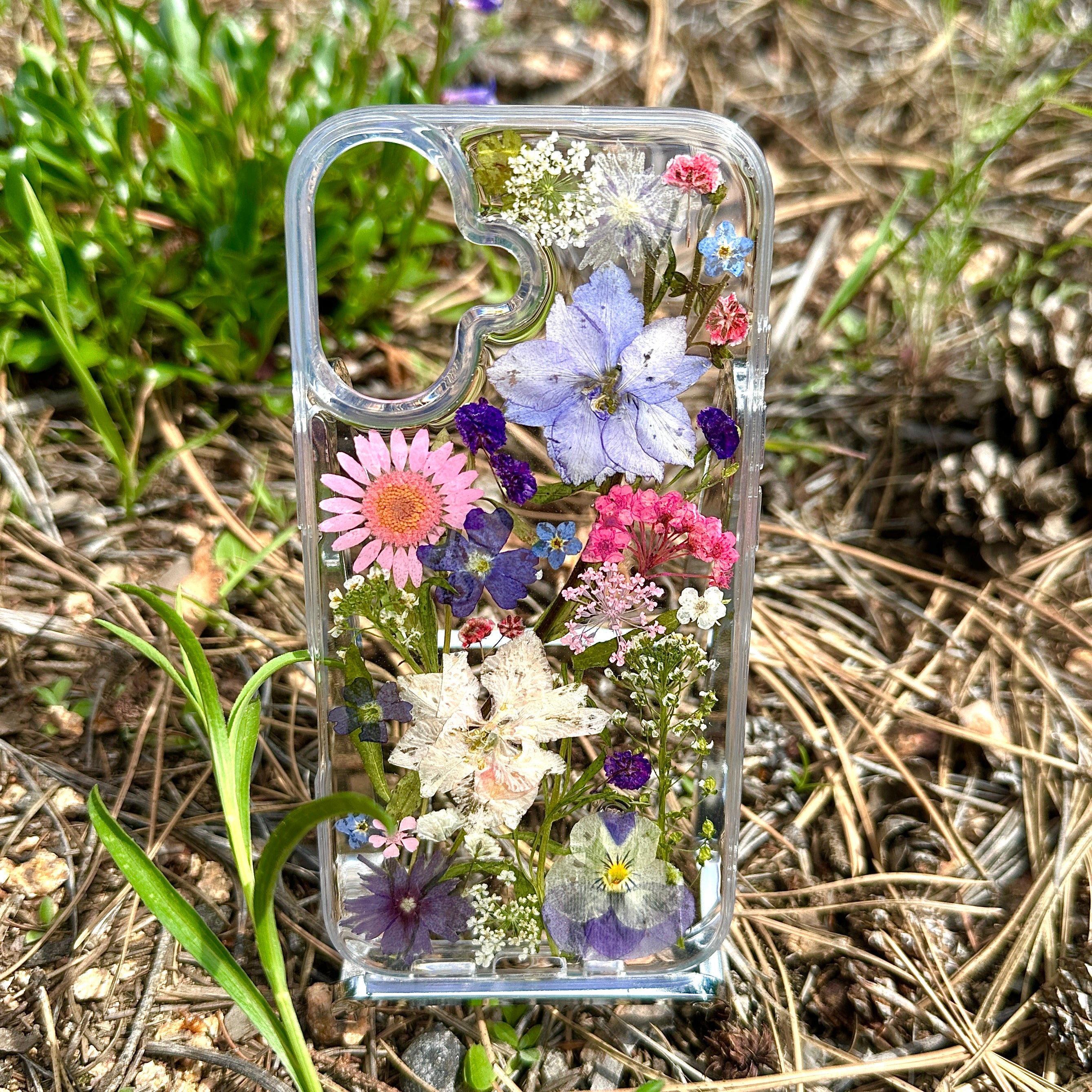iPhone 16 Flower Phone Case - BG 435