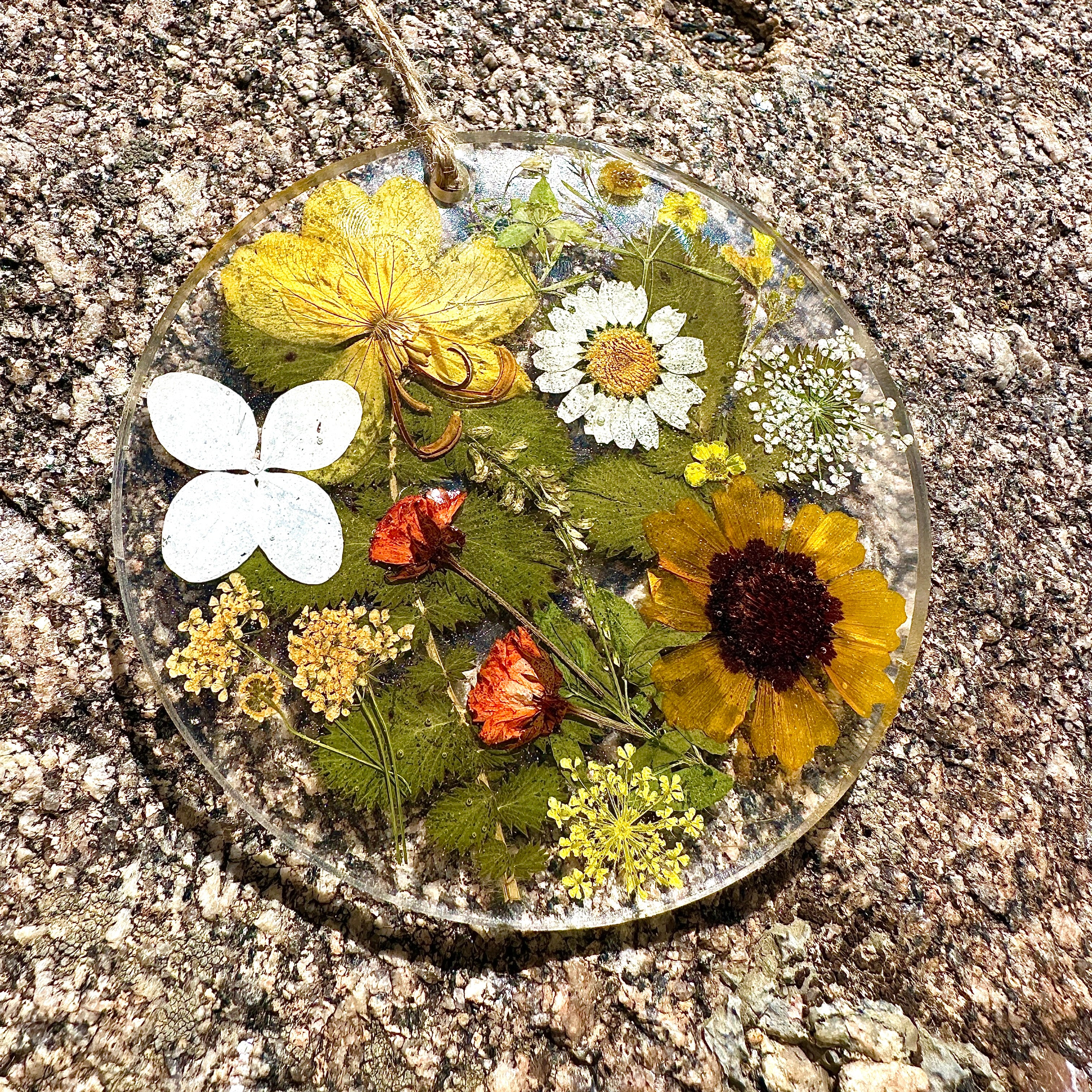 Flower Garden Ornament - BG 208