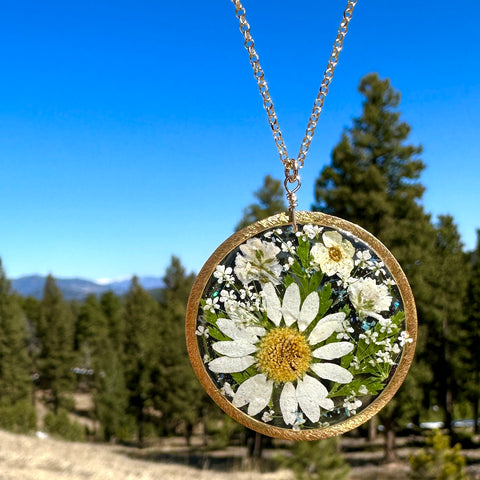 White Daisy Garden Necklace - BG 149