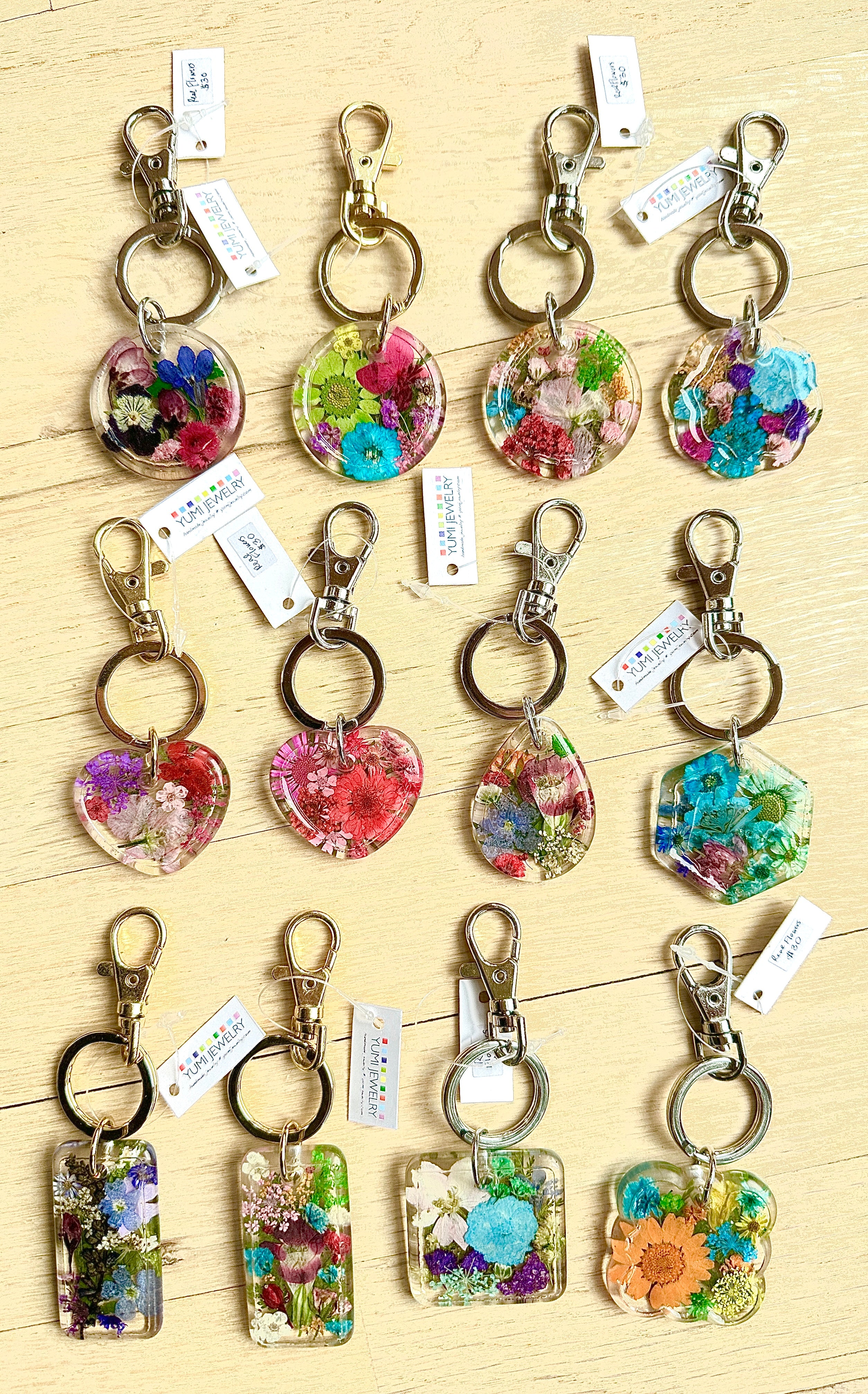 Pressed Flower Keychains - BG 371