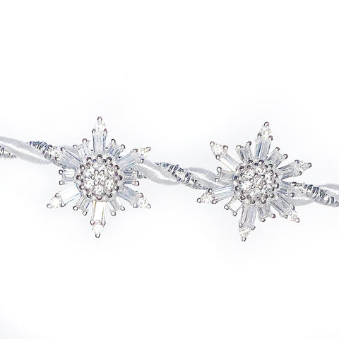 Elegant Shimmer Snowflake Stud Earrings