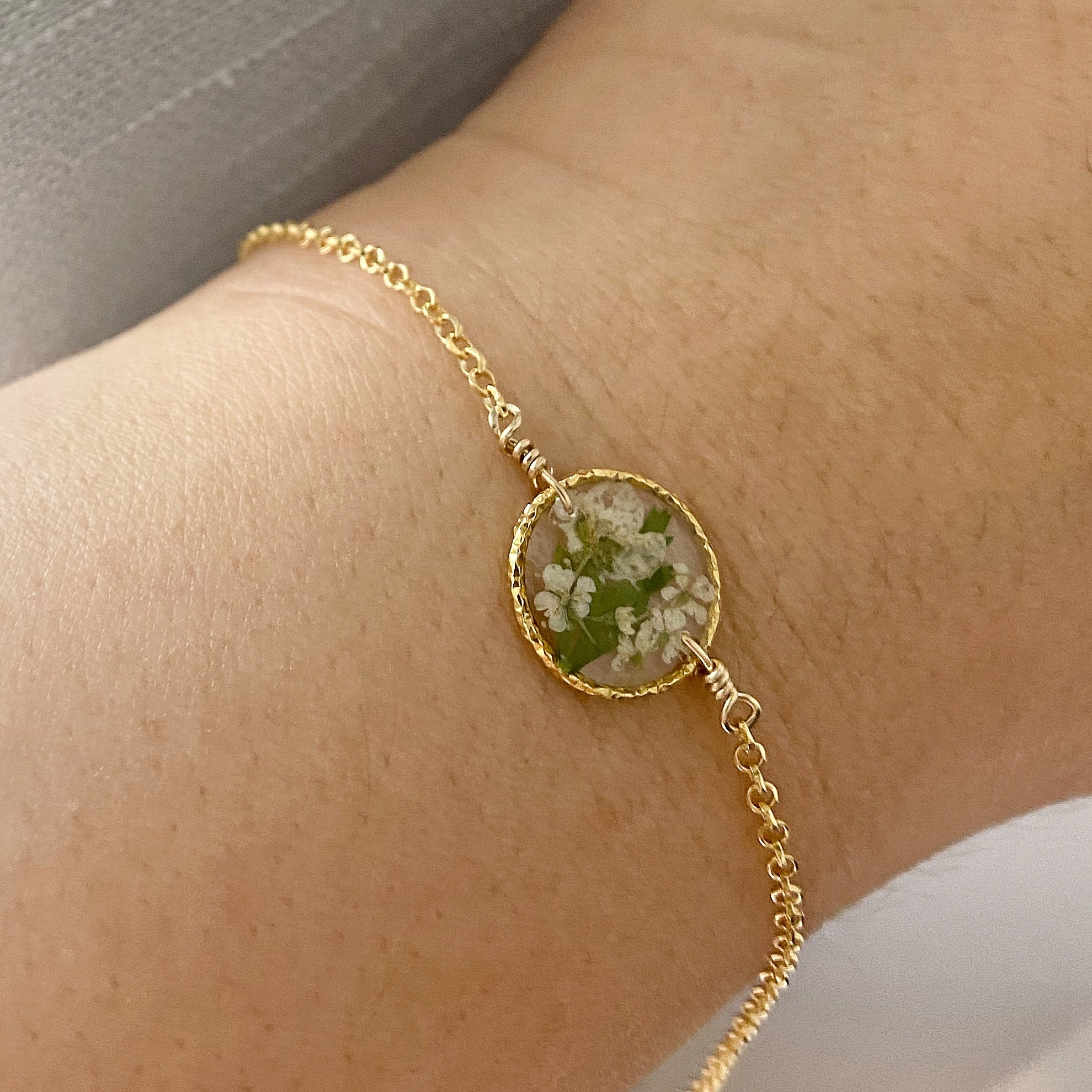 White Botanical Garden Bracelet - BG58