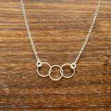 Three Circles Chain Necklace
